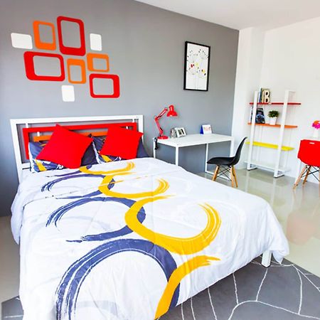 Room 9 Residence (Adults Only) Pluak Daeng Εξωτερικό φωτογραφία