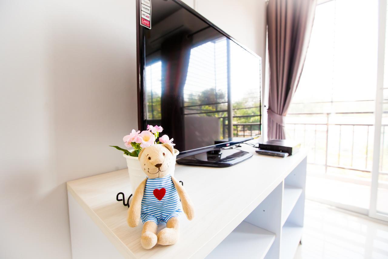 Room 9 Residence (Adults Only) Pluak Daeng Εξωτερικό φωτογραφία